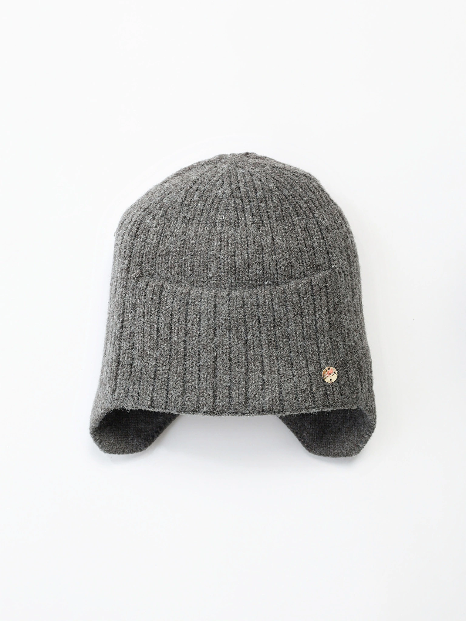 Шапка-ушанка из шерсти с акрилом с отворотом в ассортименте